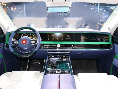HongQi L5  Фото №7