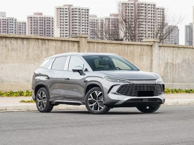 BYD Song L DM-i Фото №3