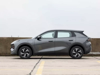 Changan Qiyuan Nevo Q05 Фото №7