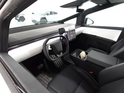 Tesla Cybertruck Фото №8