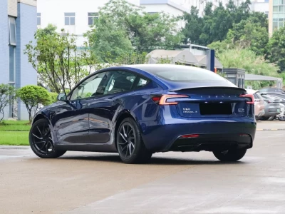 Tesla Model 3  Фото №6