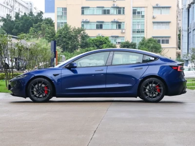 Tesla Model 3  Фото №7