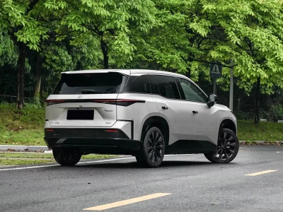 Toyota bZ3x Фото №4
