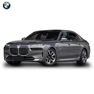 BMW i7  Фото №1