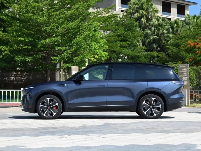 NIO ES8  Фото №2