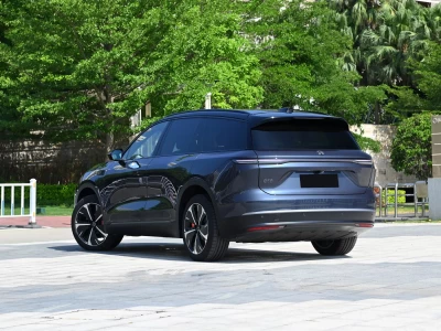 NIO ES8  Фото №4