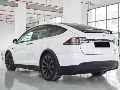 Tesla Model X  Фото №6