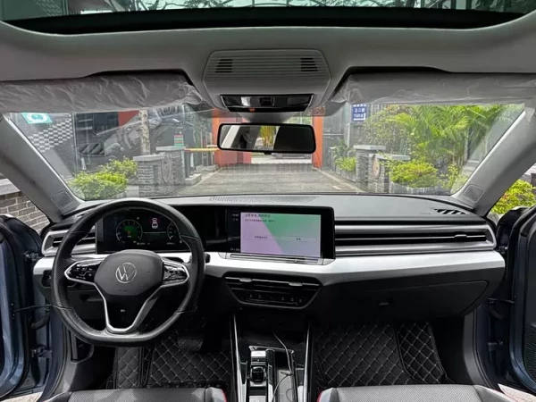 Lamando L 280TSI