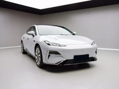 Geely Galaxy E8  Фото №3