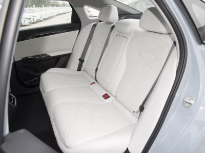 Geely Galaxy L6  Фото №10