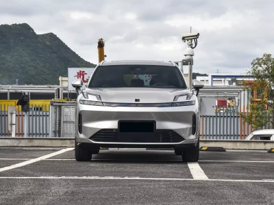 Lynk&Co 08  Фото №2