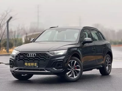 Q5L 40TFSI Фото №1