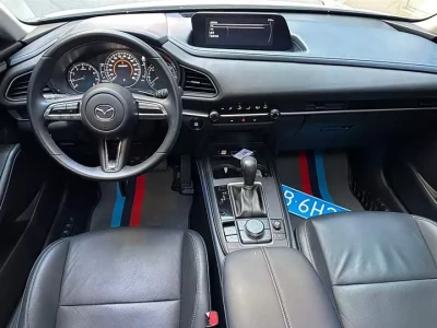 CX-30 Фото №3
