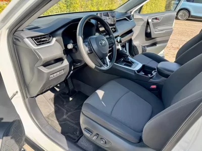 RAV4 2.0L CVT Фото №4