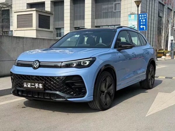 Tiguan L PRO 380TSI